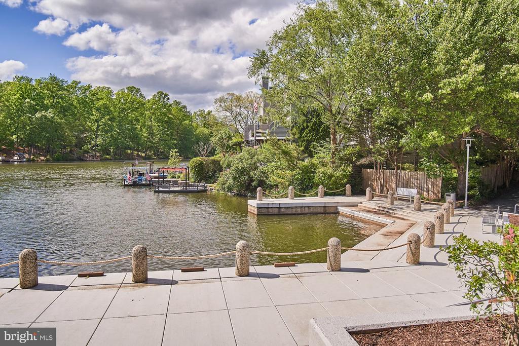 2211 Cedar Cove Ct