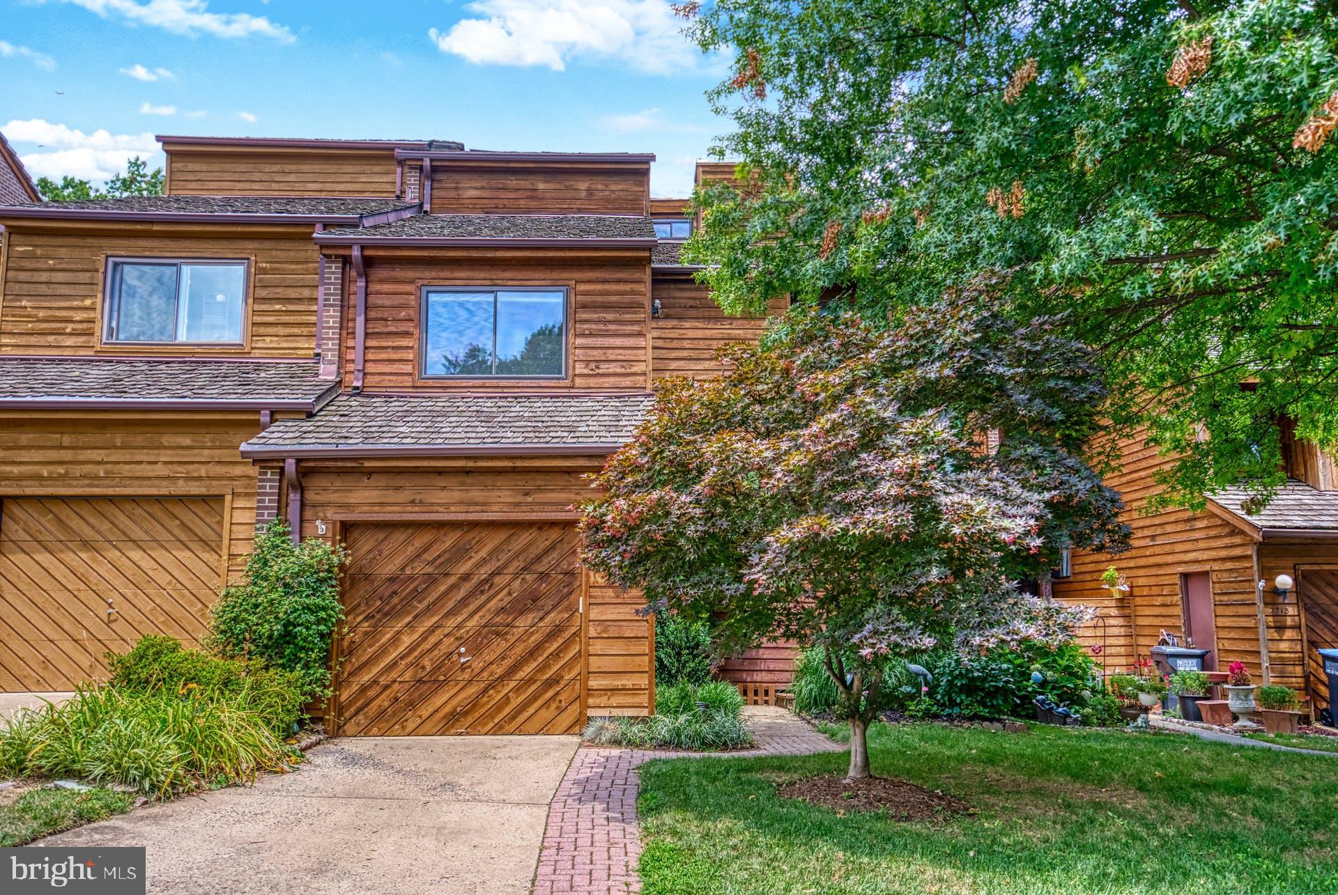 2211 Cedar Cove Ct