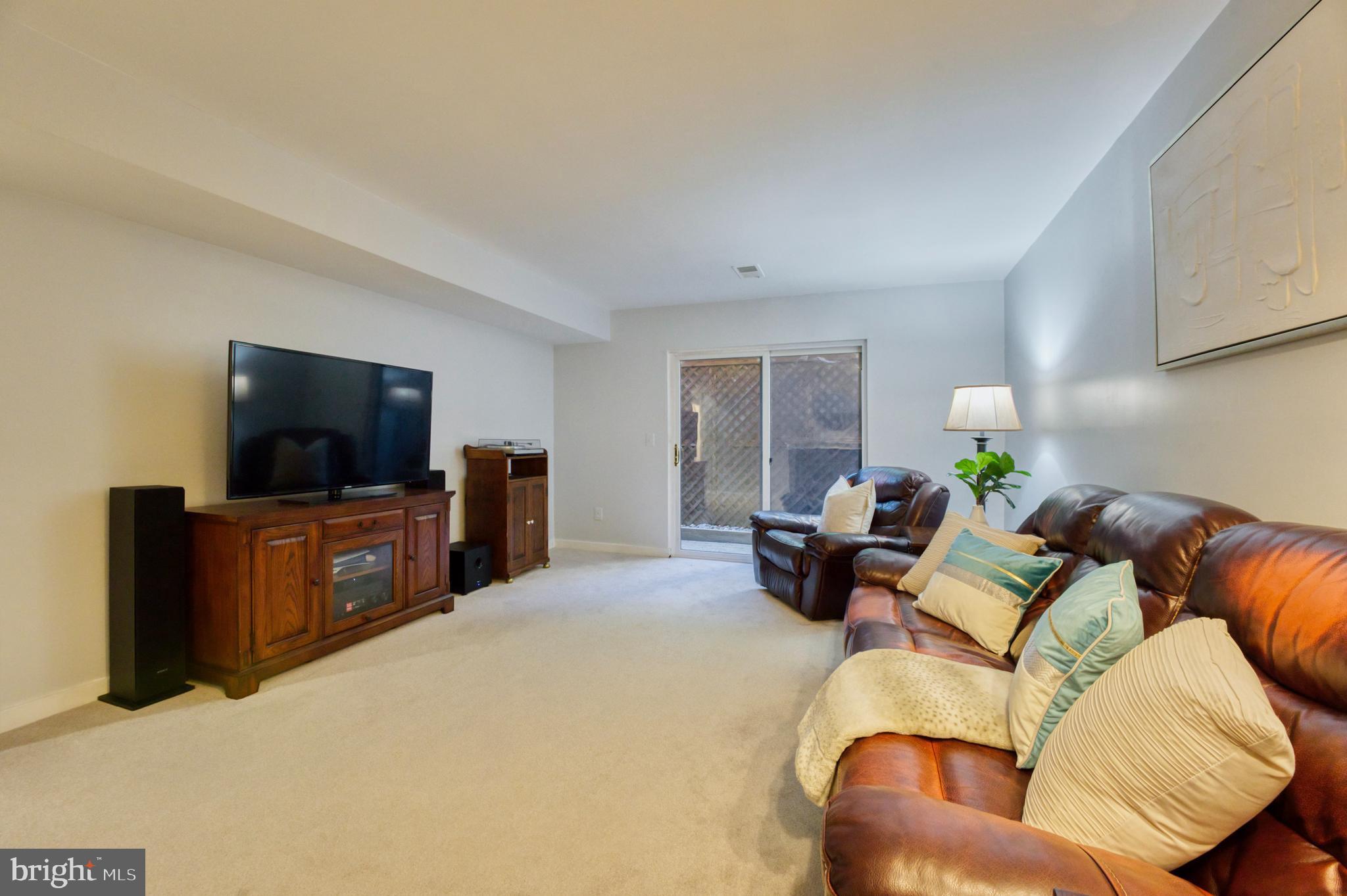 2211 Cedar Cove Ct