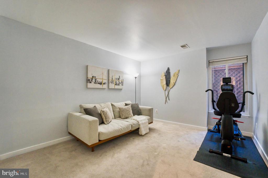 2211 Cedar Cove Ct
