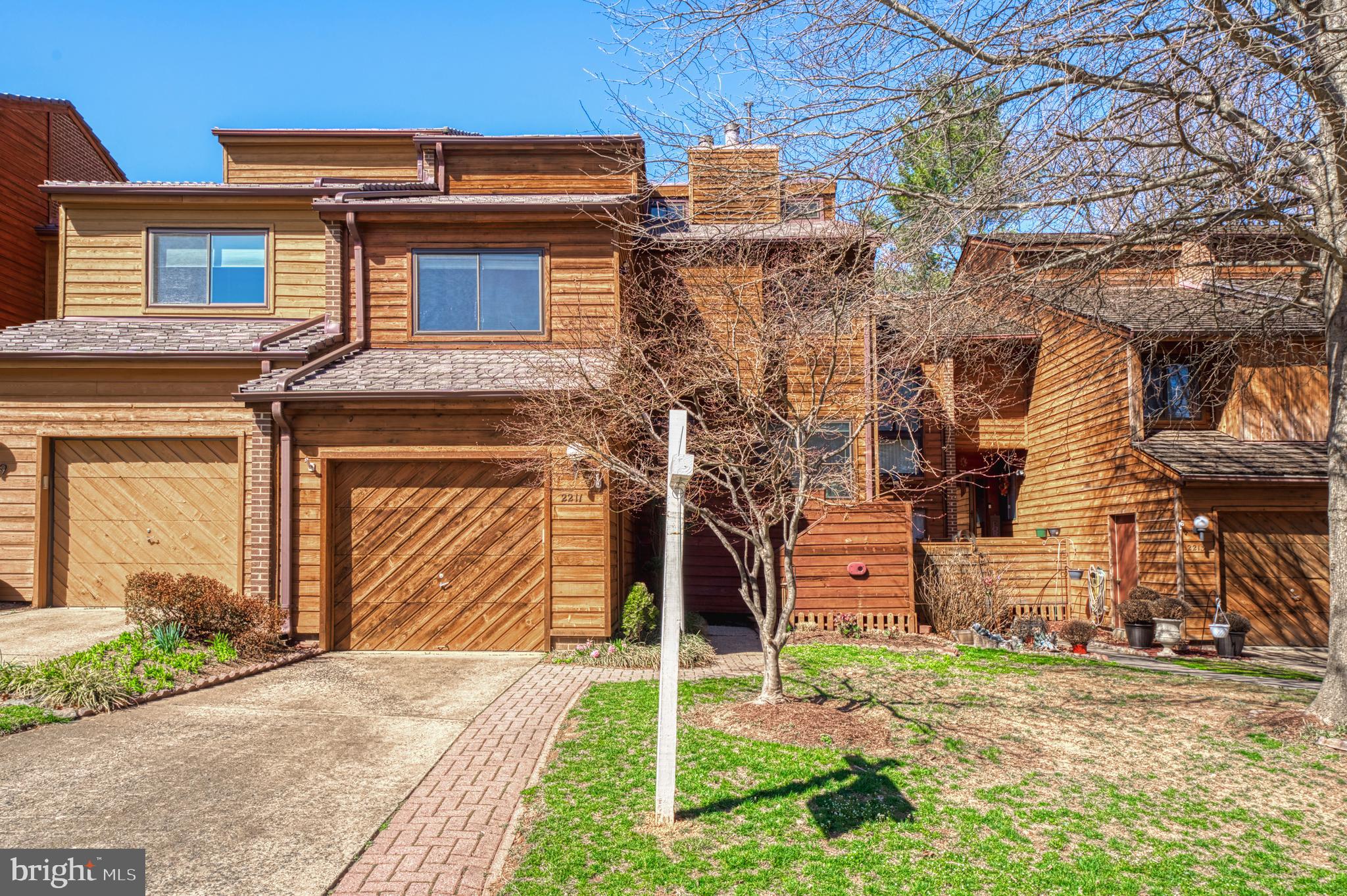 2211 Cedar Cove Ct