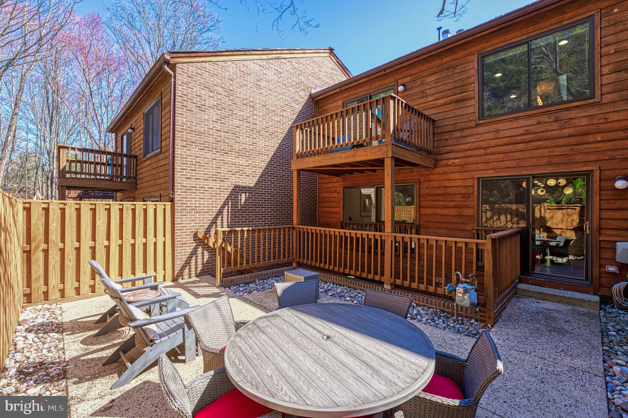 2211 Cedar Cove Ct
