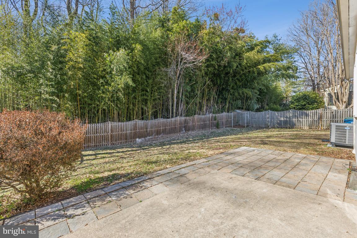 10427 COLLINGHAM DR
