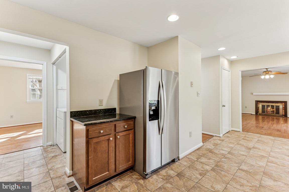 10427 COLLINGHAM DR