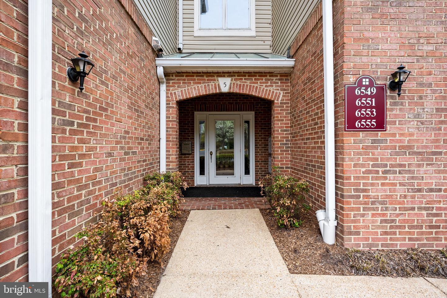 6553 Grange Ln #403