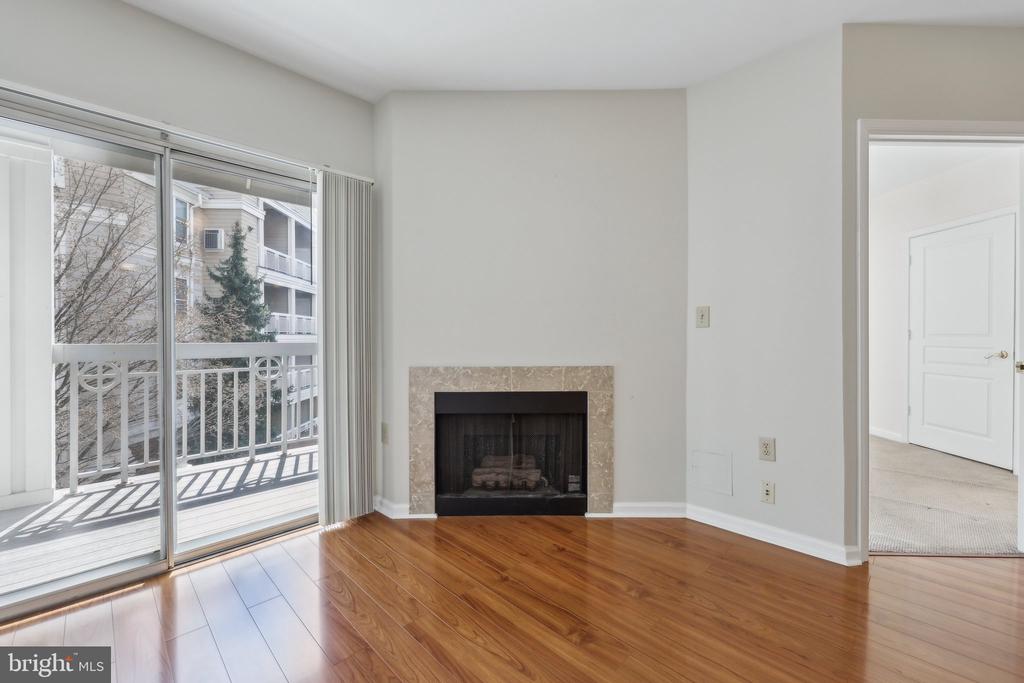 12919 Alton Sq #302