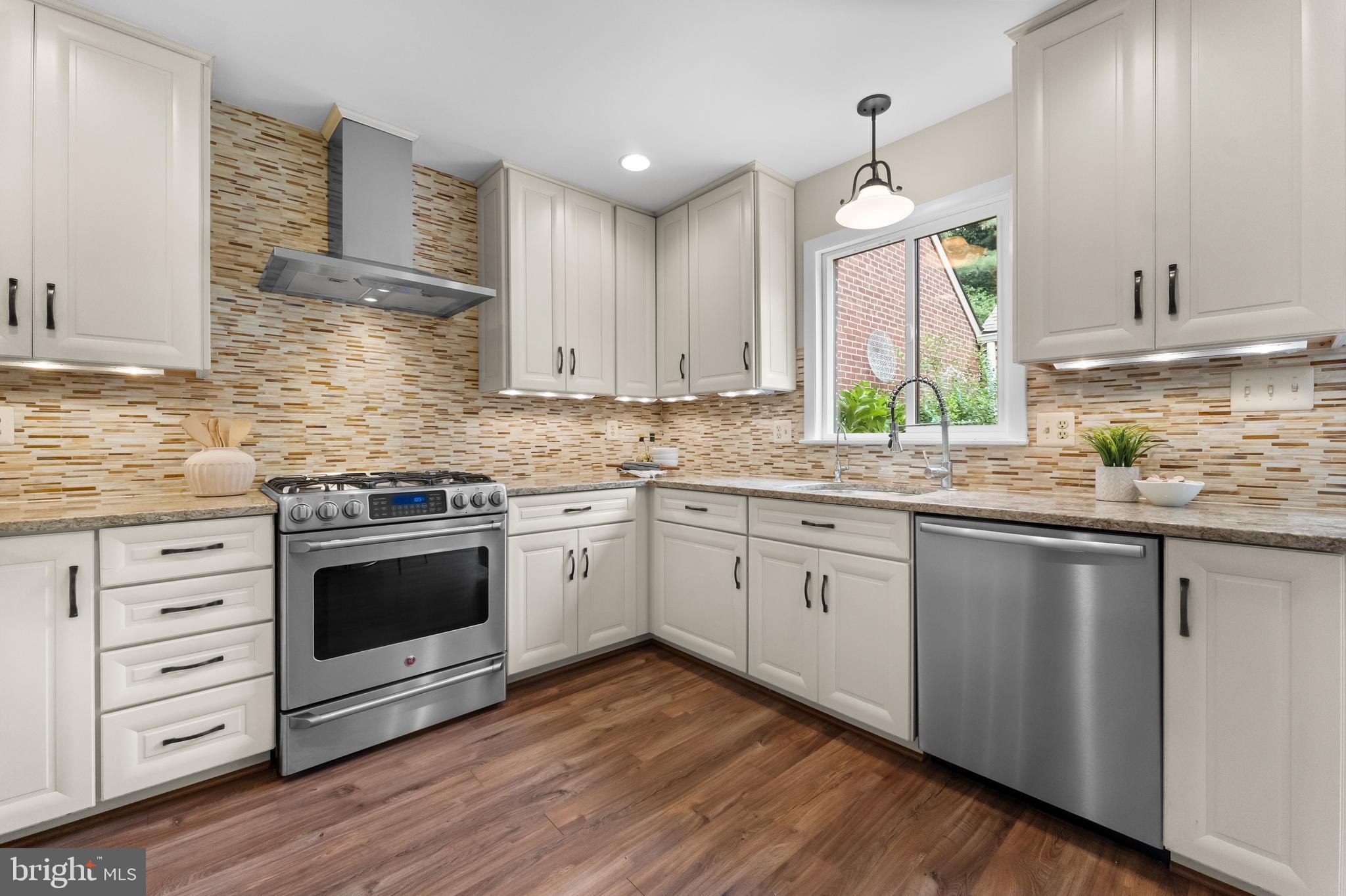 11303 Harborside Cluster