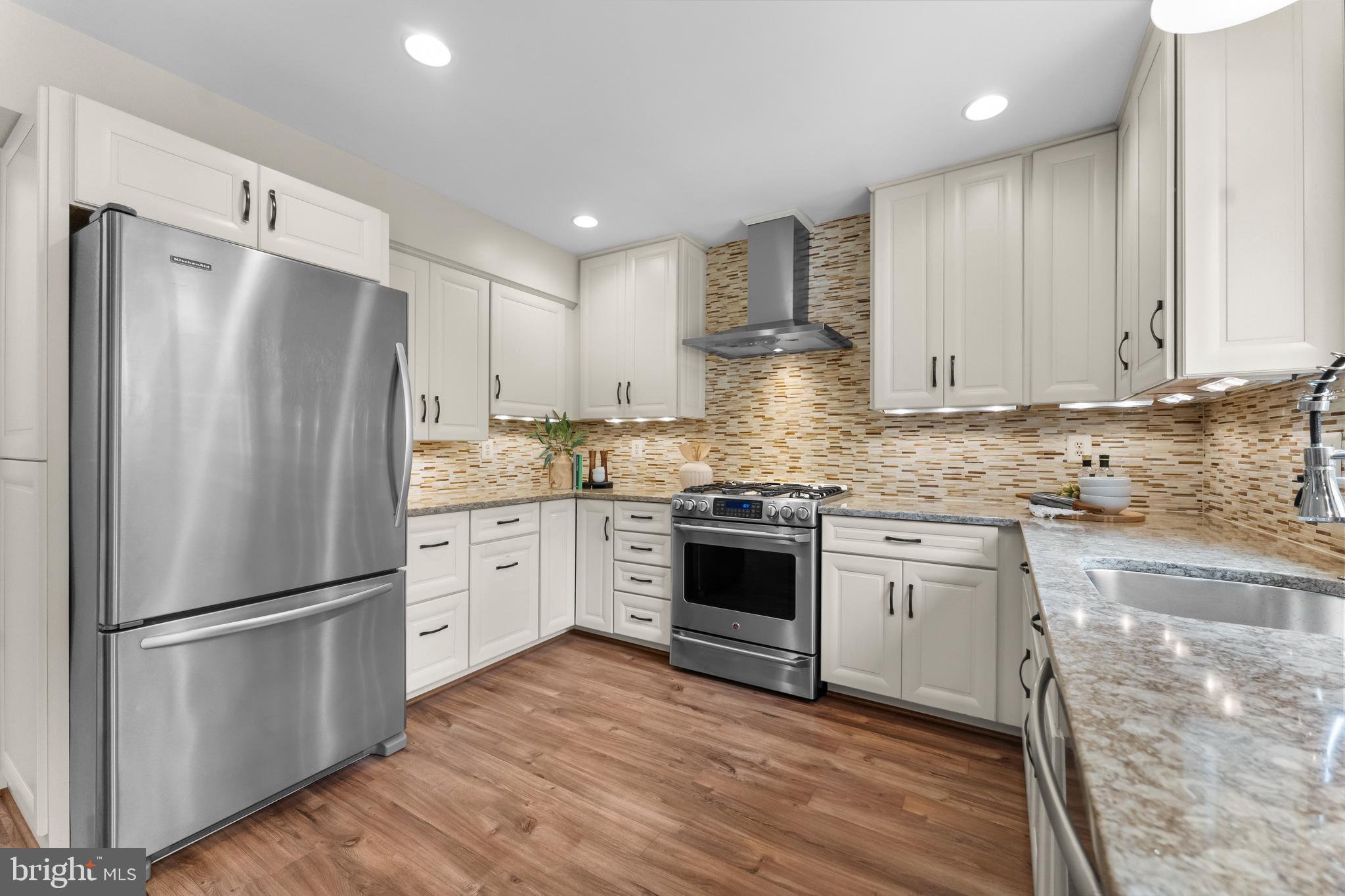 11303 Harborside Cluster