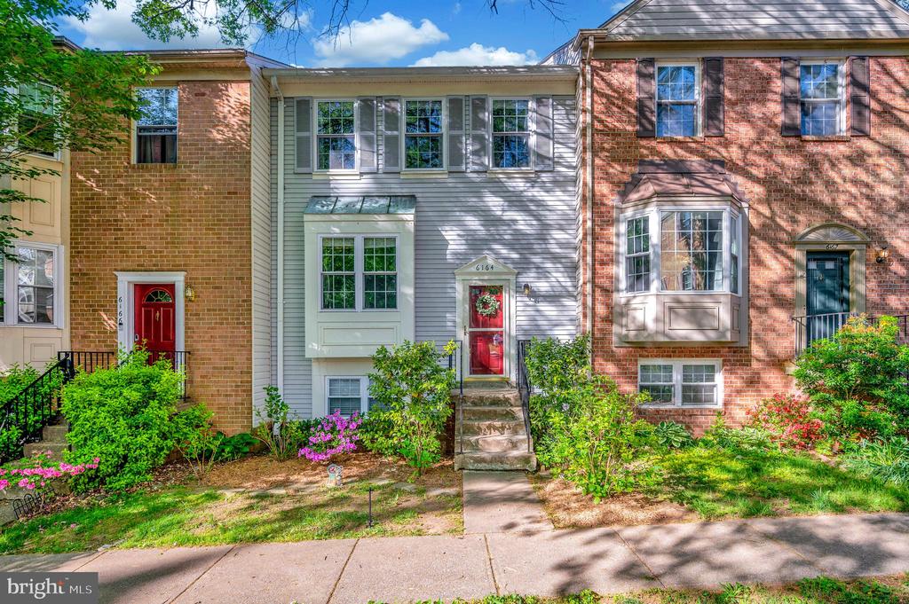 6164 Forest Creek Ct