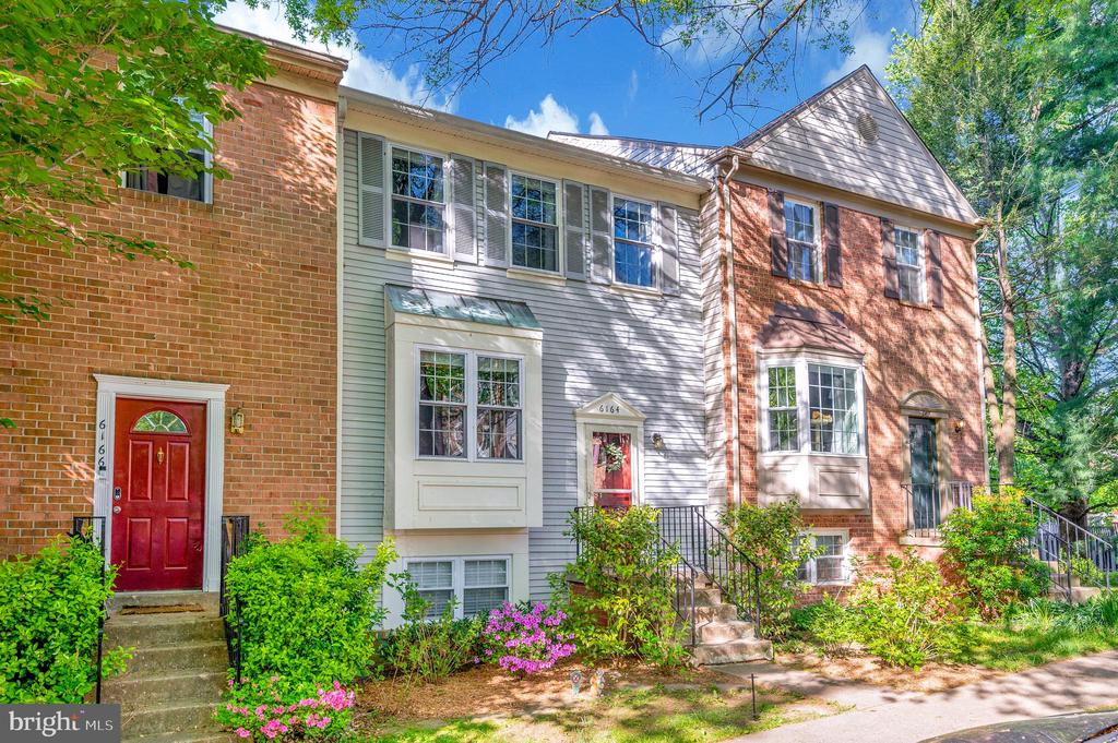 6164 Forest Creek Ct