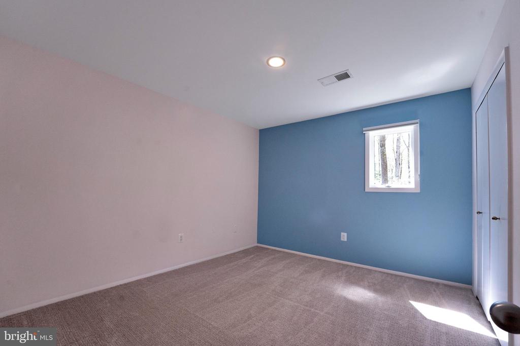 3214 Foxvale Dr