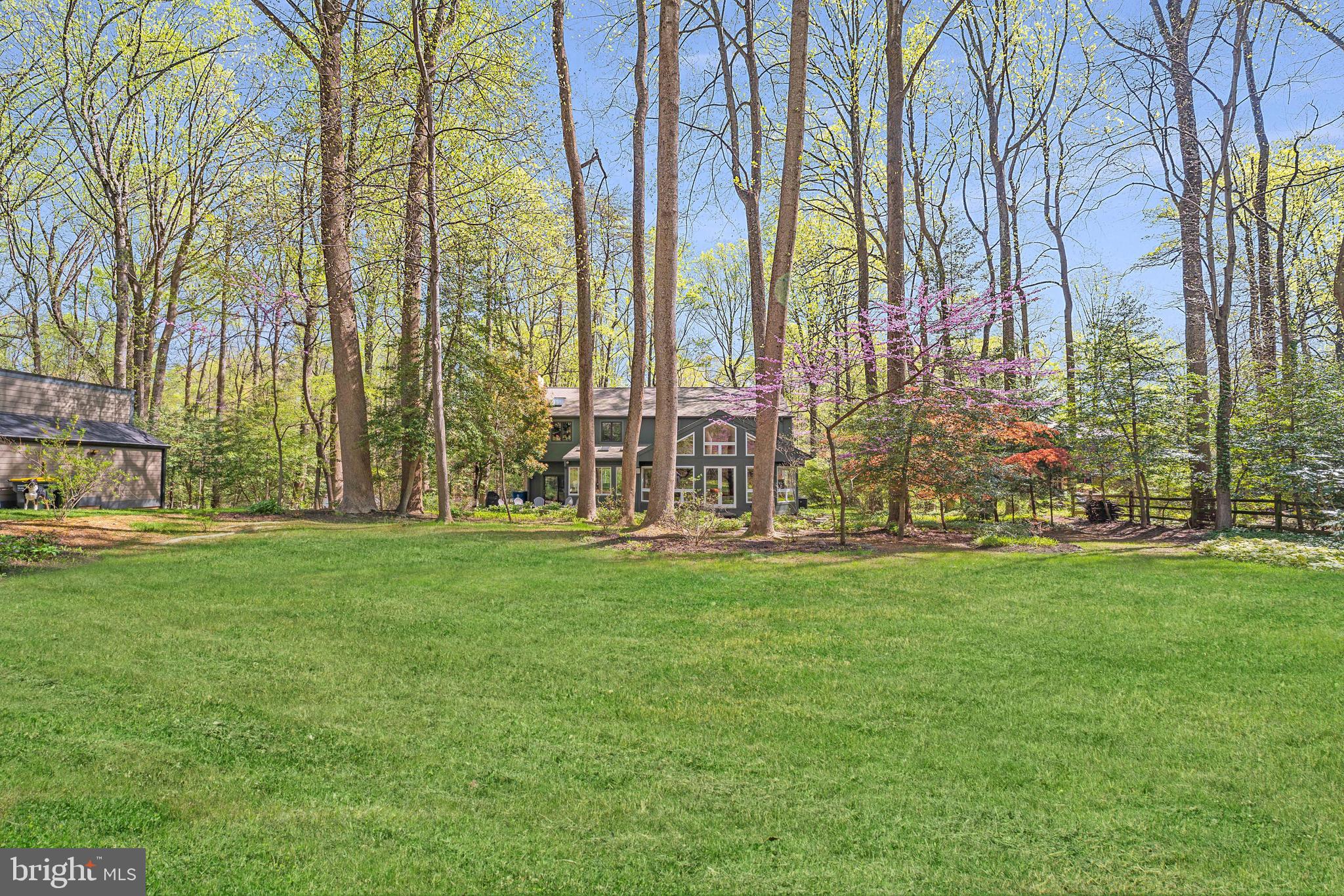 3214 Foxvale Dr