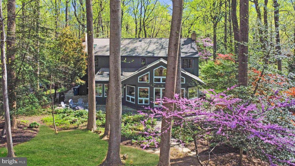 3214 Foxvale Dr