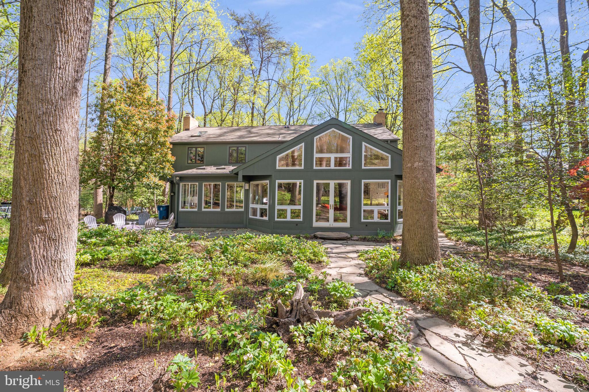 3214 Foxvale Dr