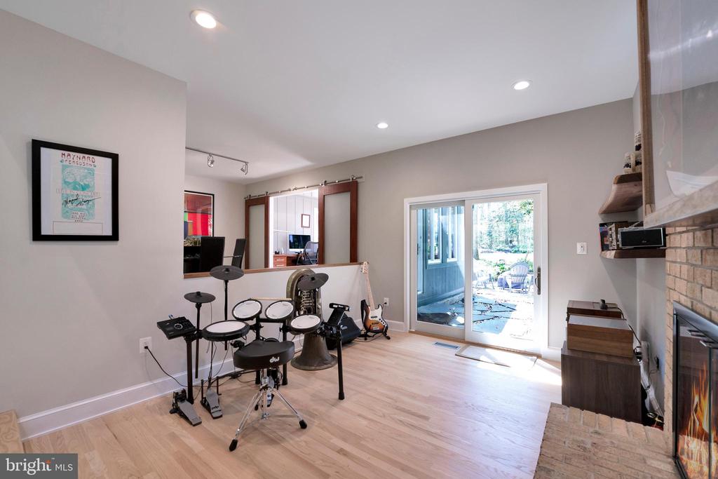 3214 Foxvale Dr