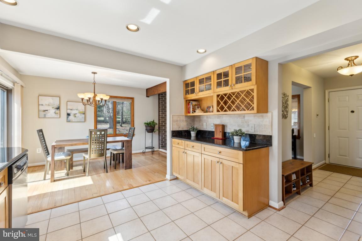2700 Berryland Dr