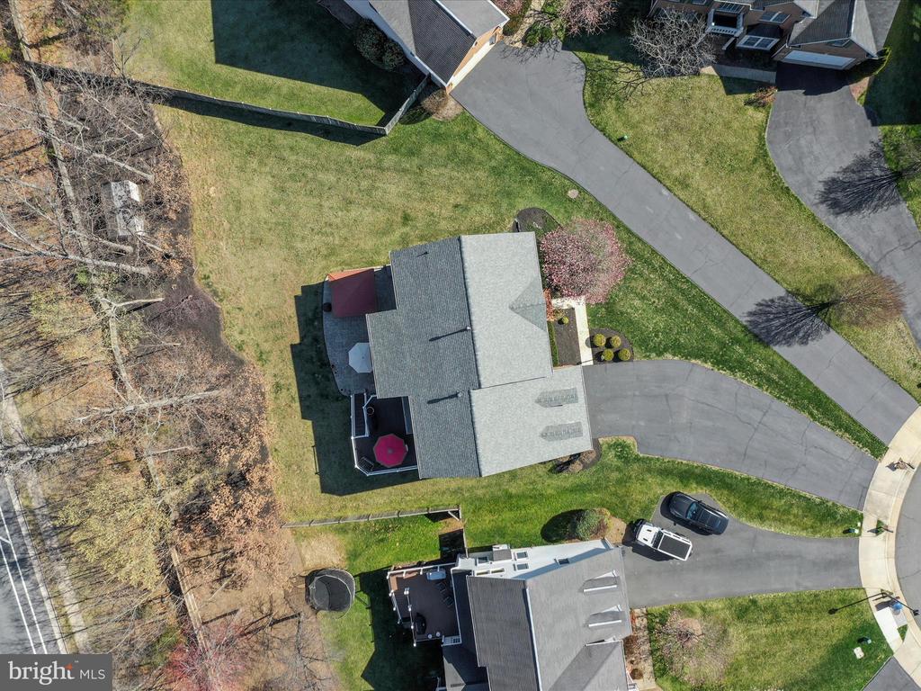 4700 Devereaux Ct