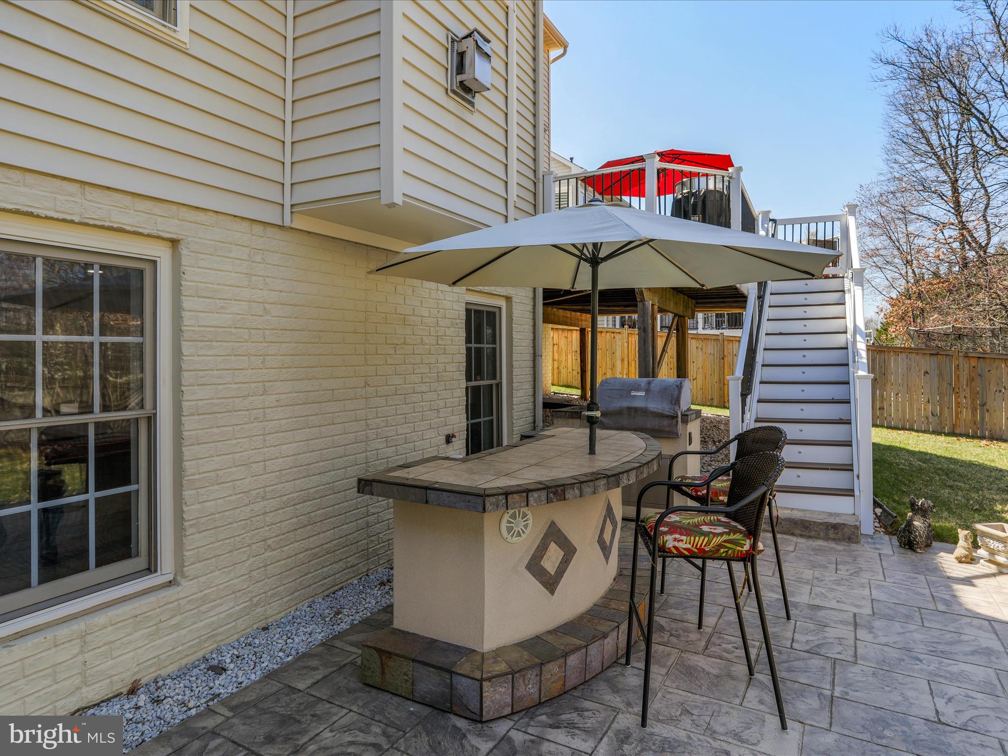 4700 Devereaux Ct