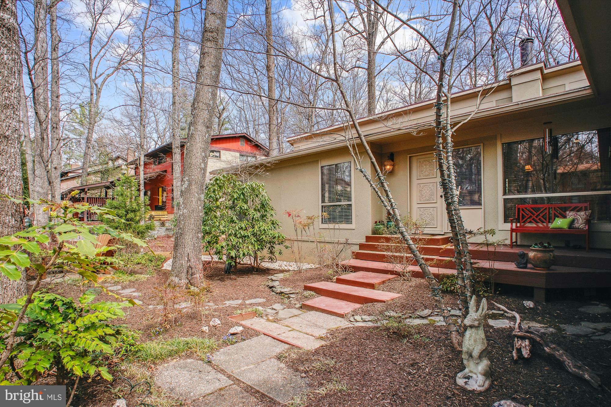 2105 Lirio Ct