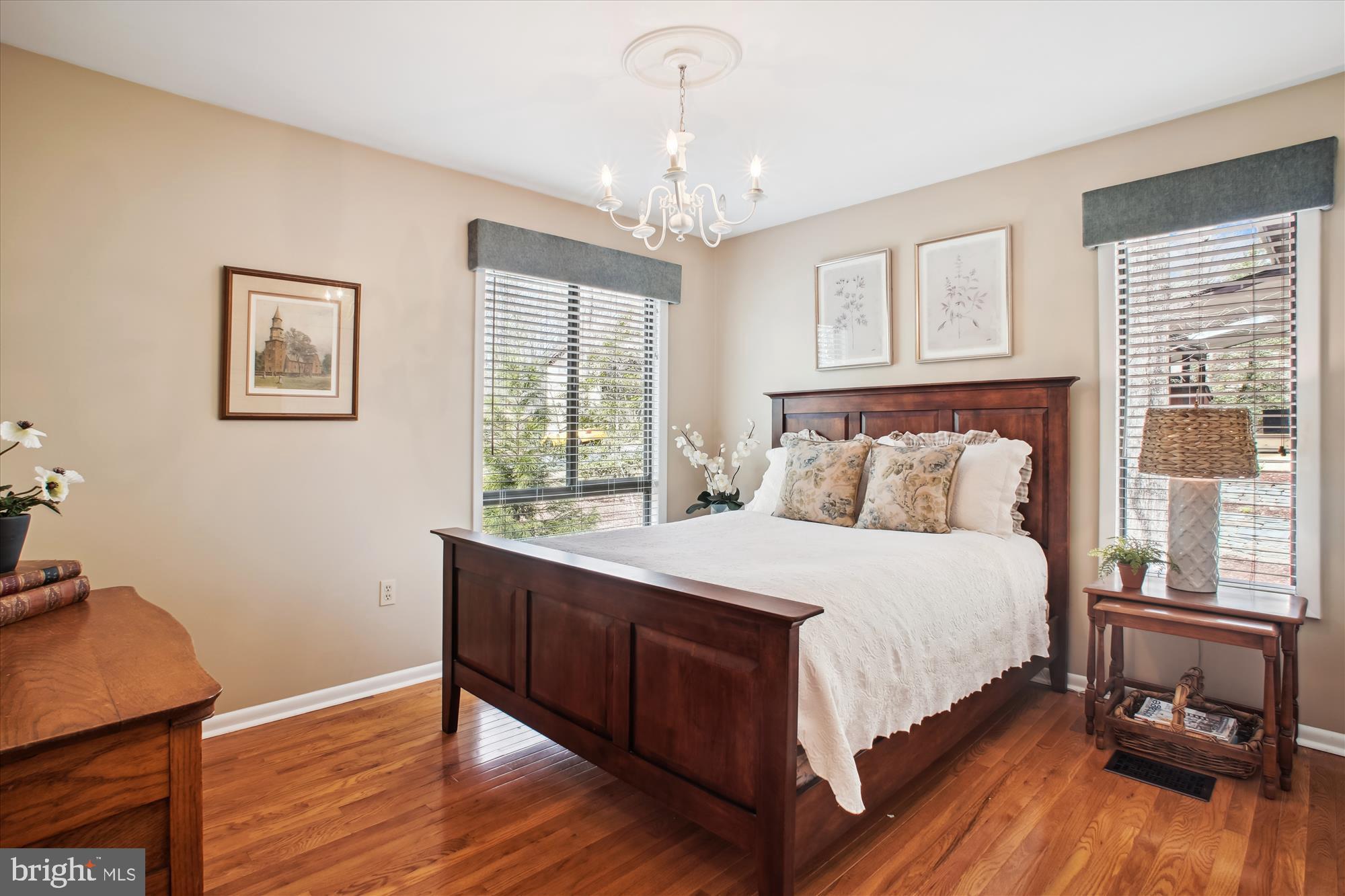 2105 Lirio Ct