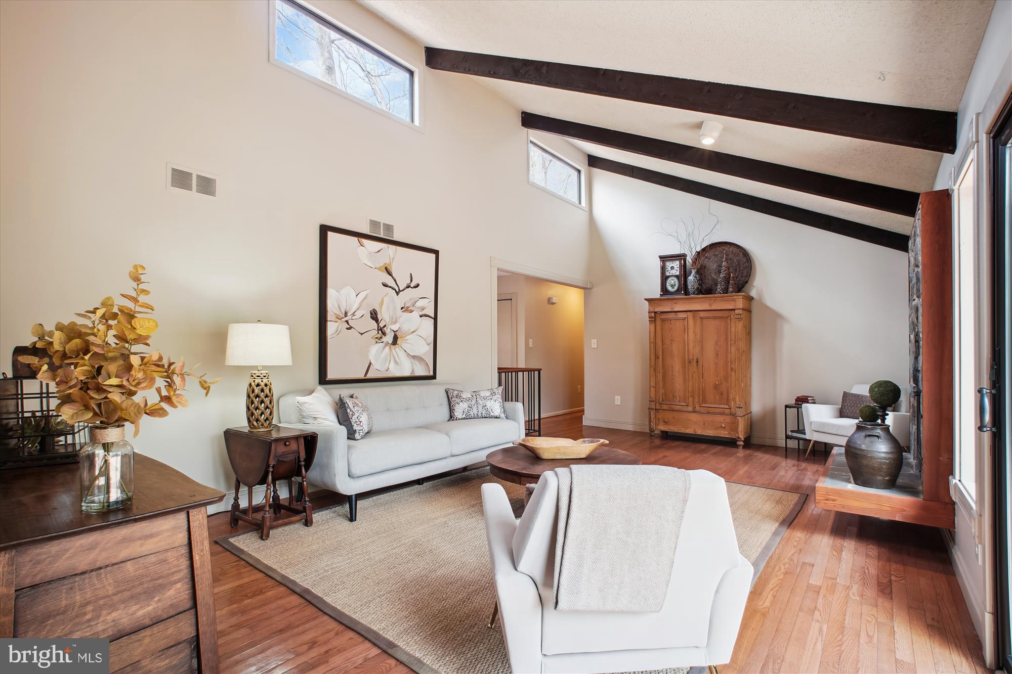 2105 Lirio Ct