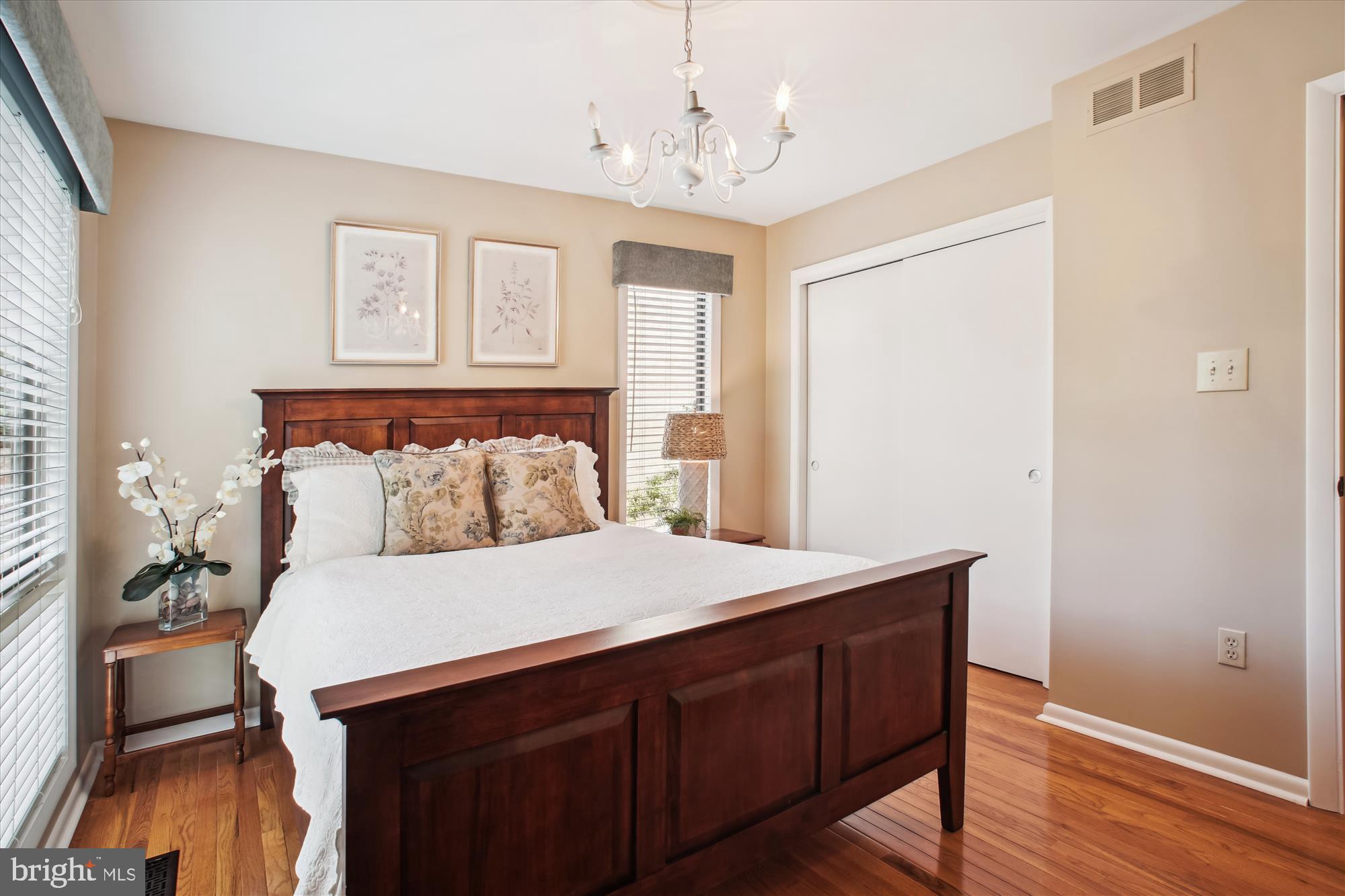 2105 Lirio Ct