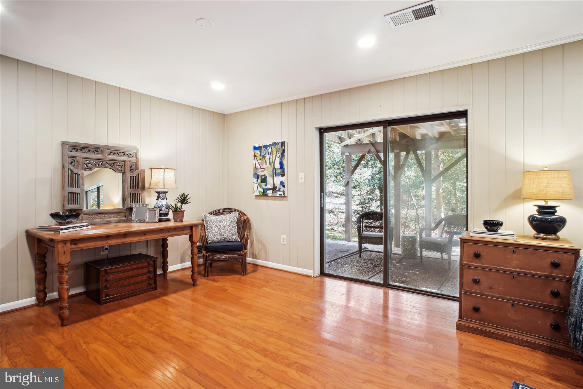 2105 Lirio Ct