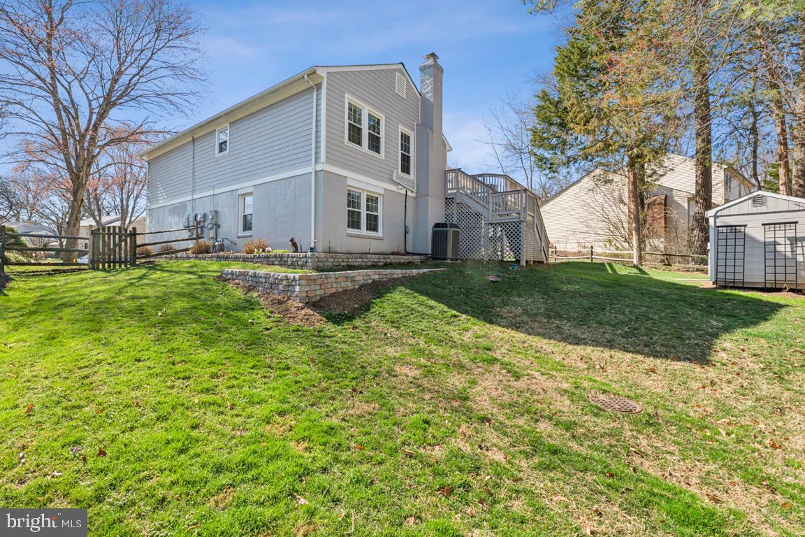 7103 Carnation Ct