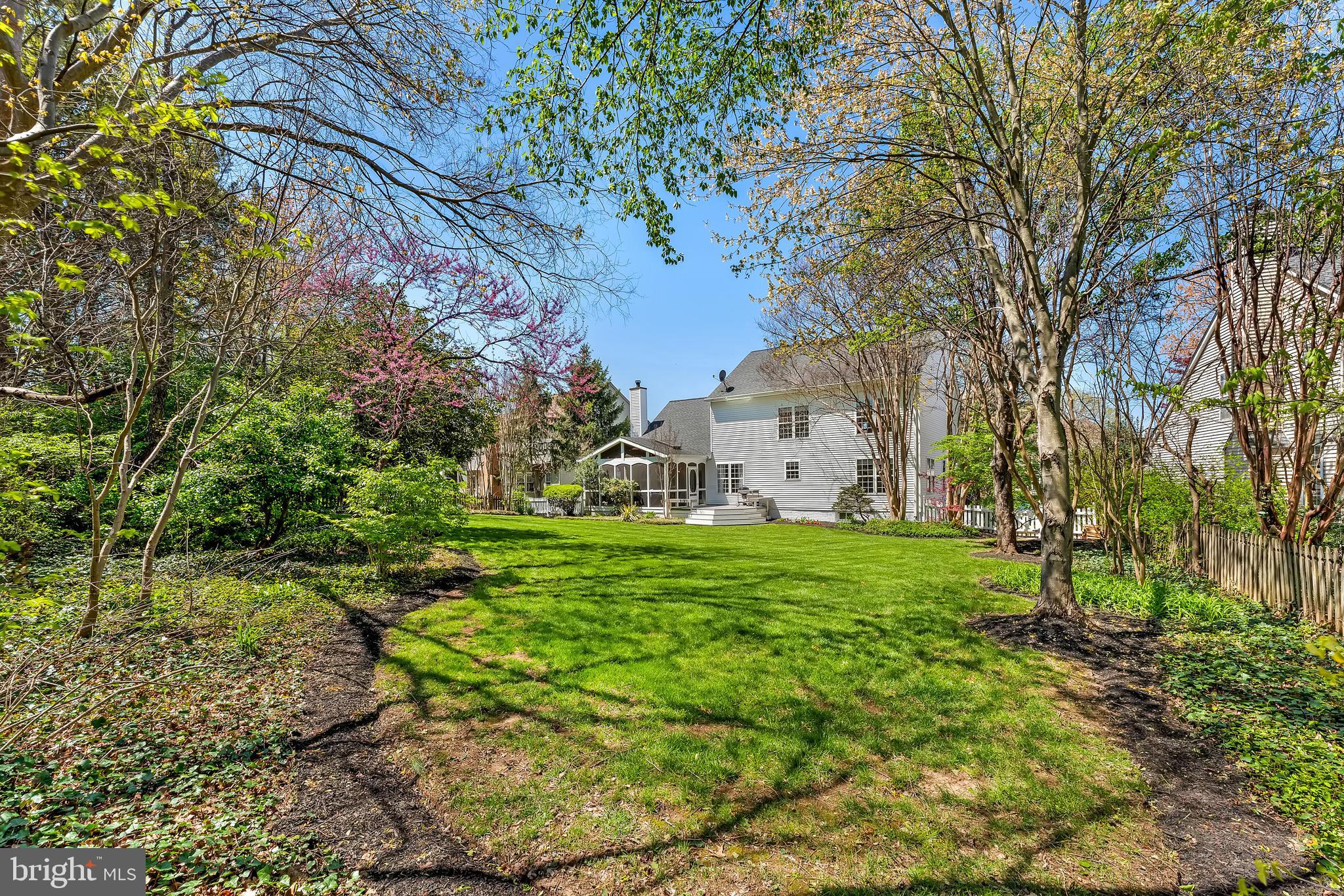 2619 Meadow Hall Dr
