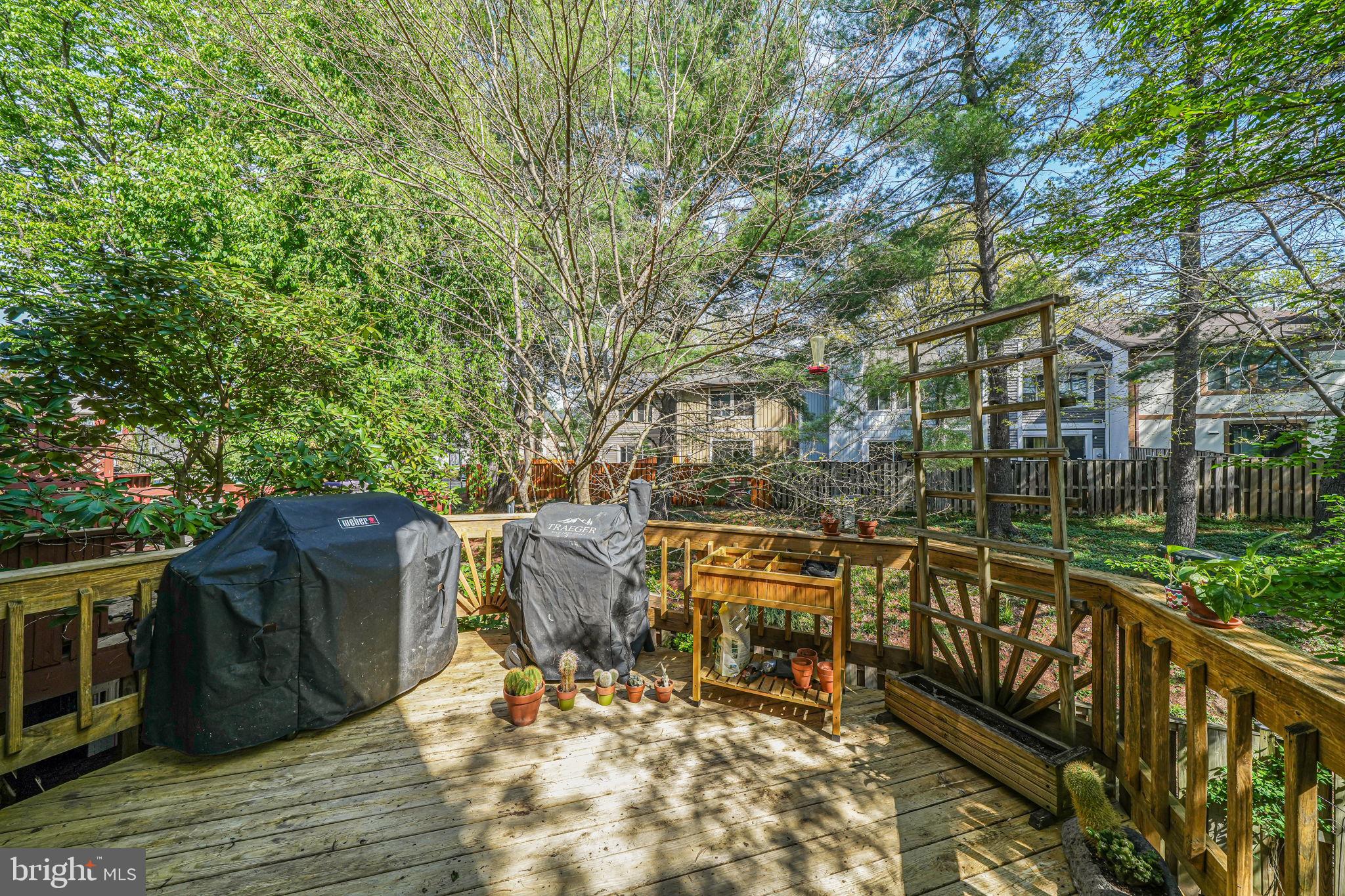 6151 Green Hollow Ct