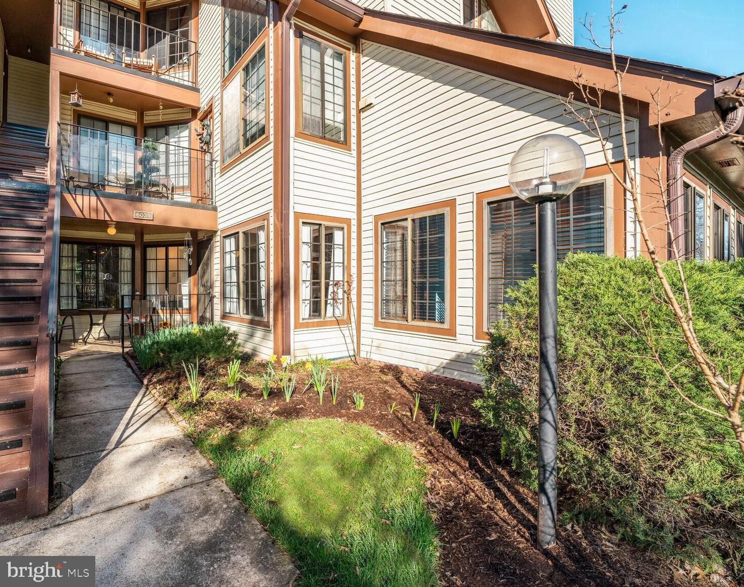6035-D Curtier Dr