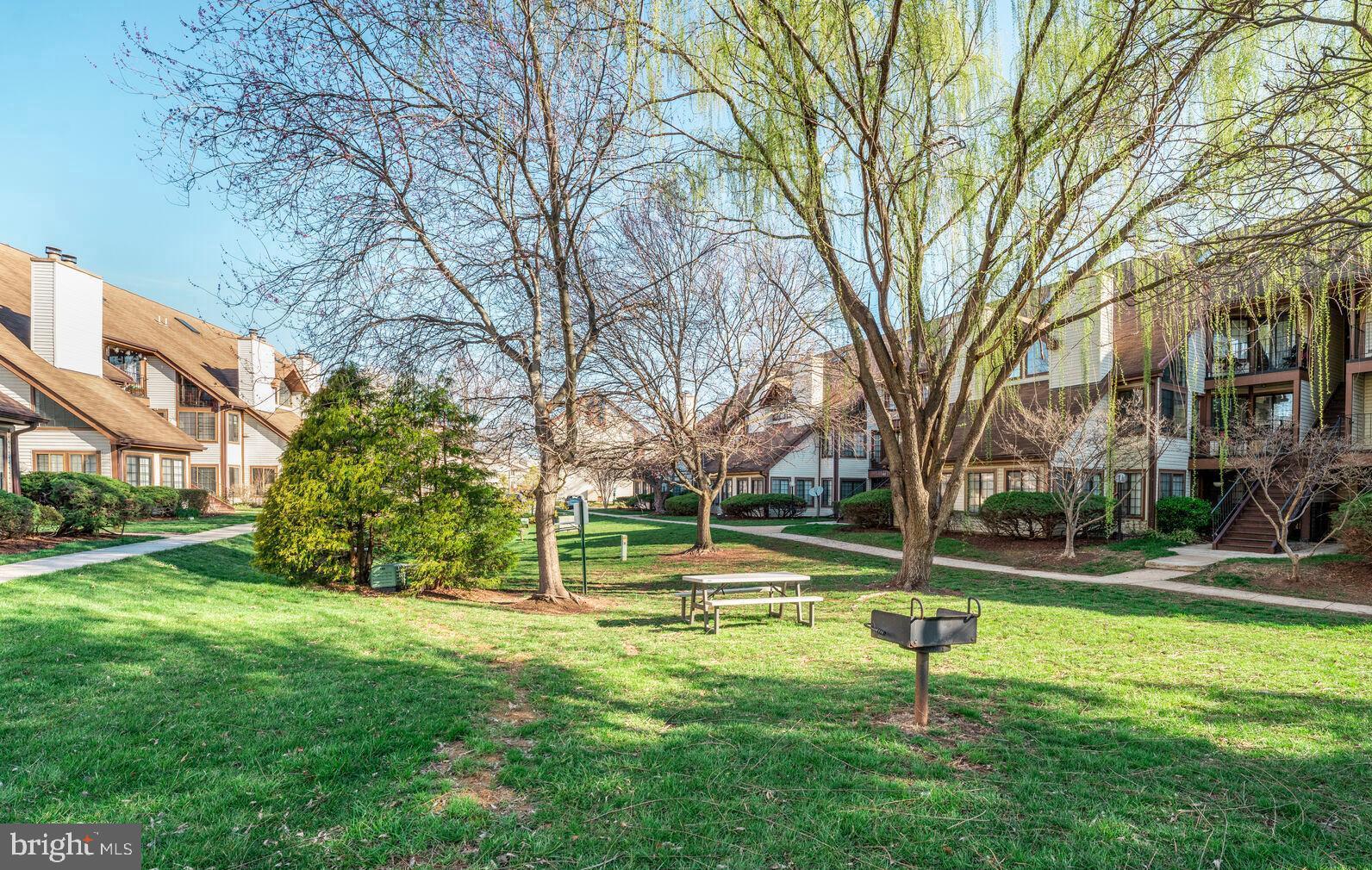 6035-D Curtier Dr