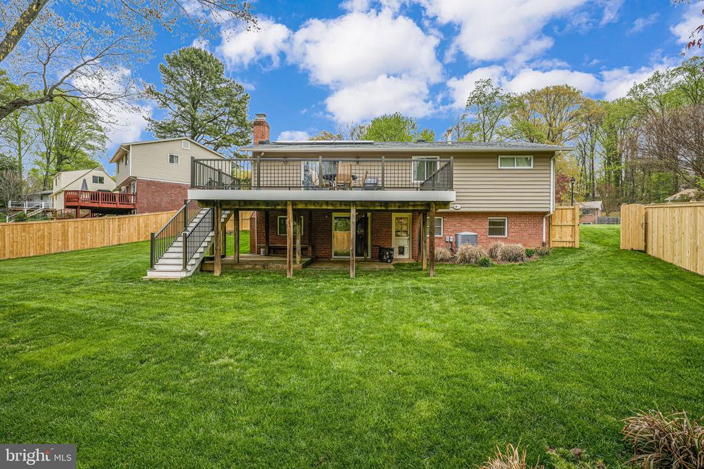5116 Thackery Ct