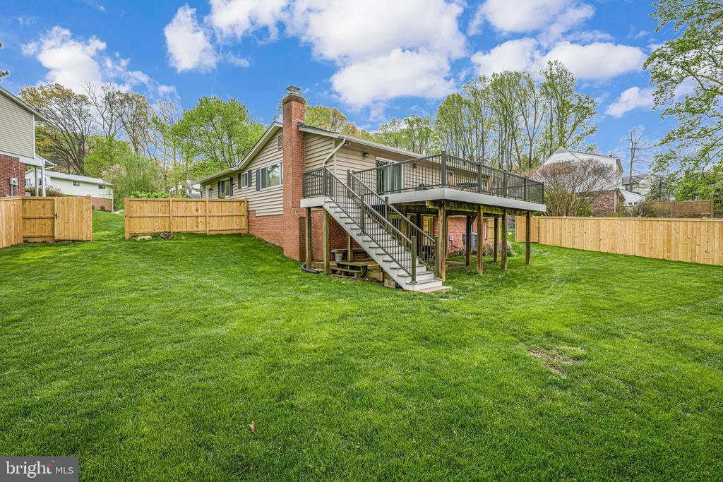 5116 Thackery Ct