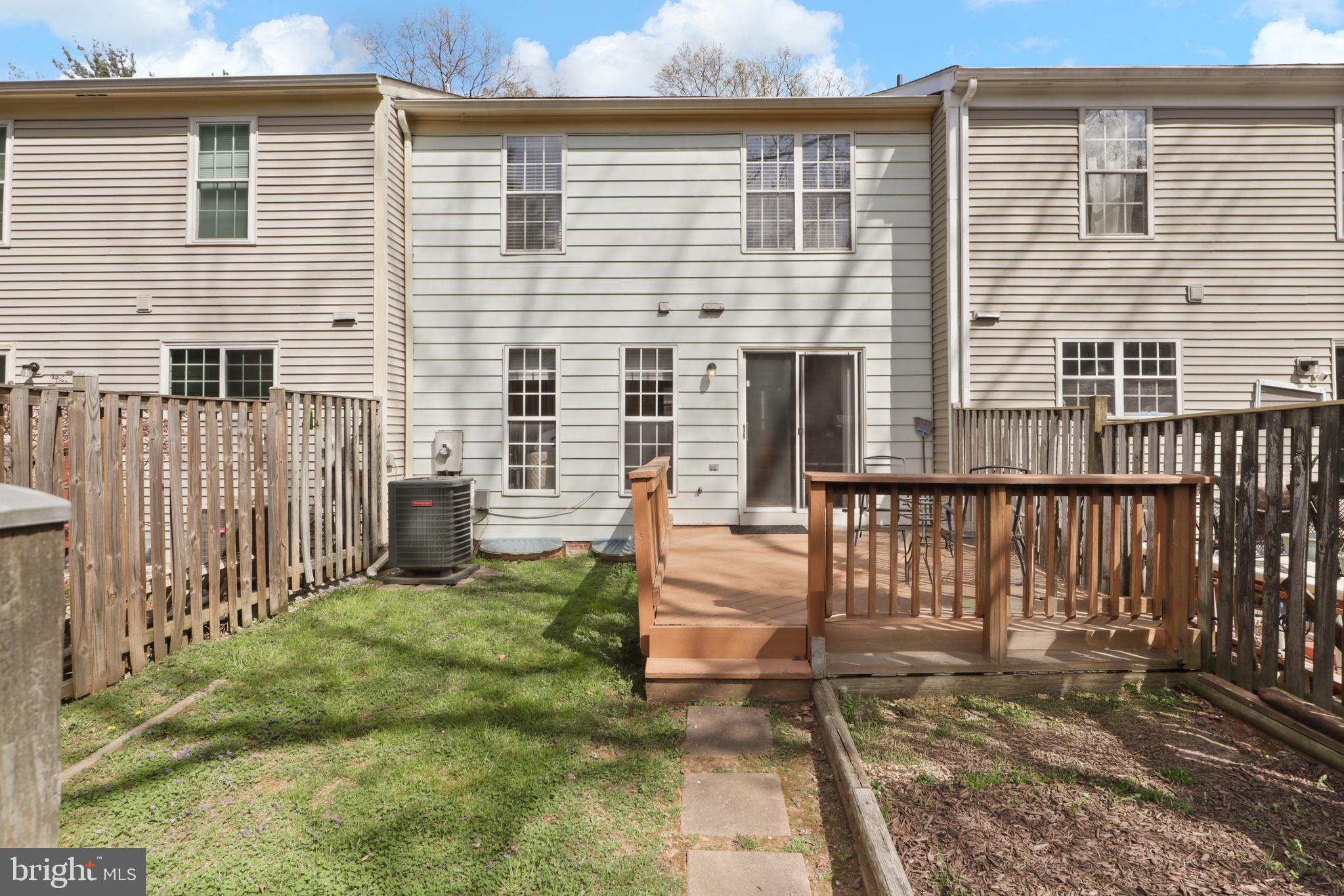 10435 Todman Landing Ct