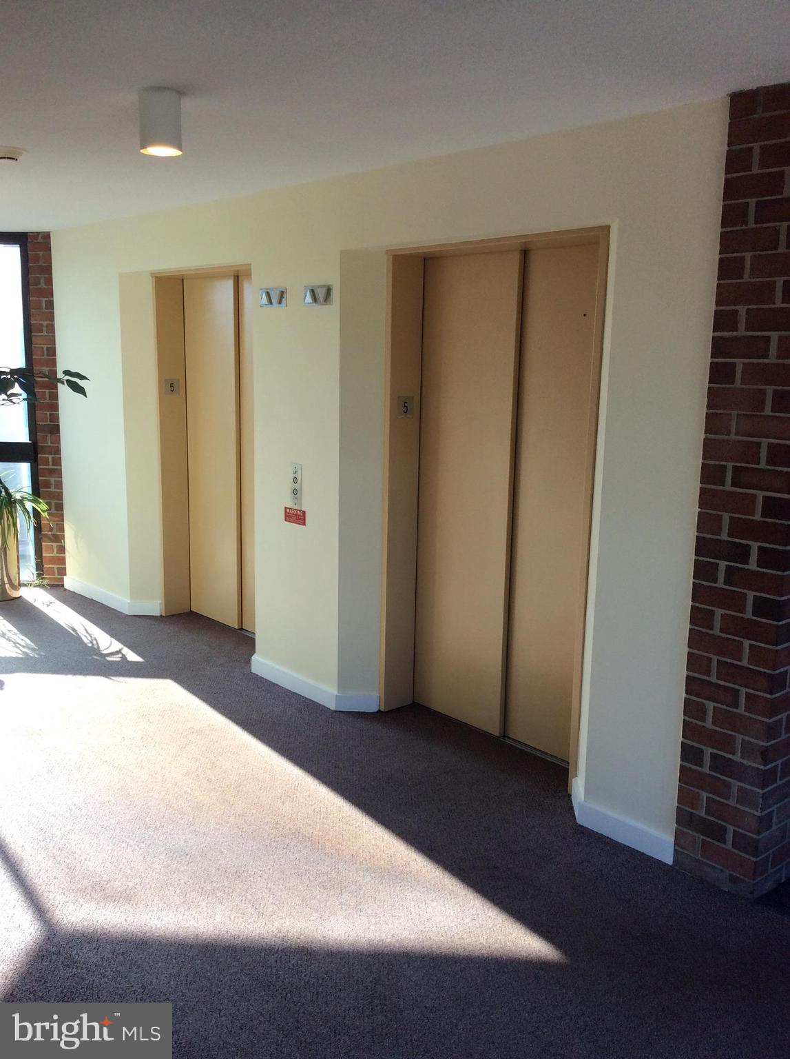 1951 SAGEWOOD LN #507