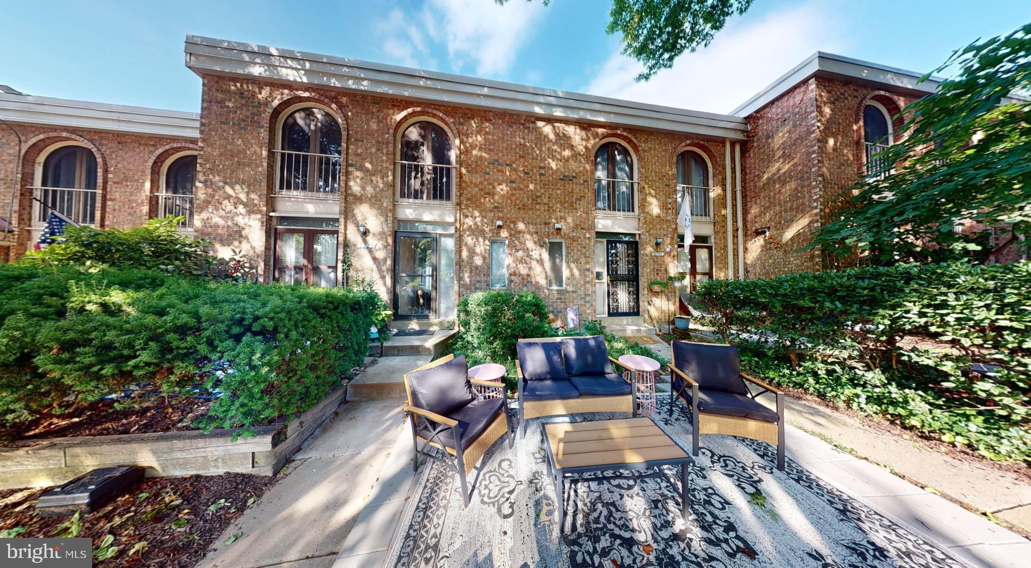 5729 N Kings Hwy #351