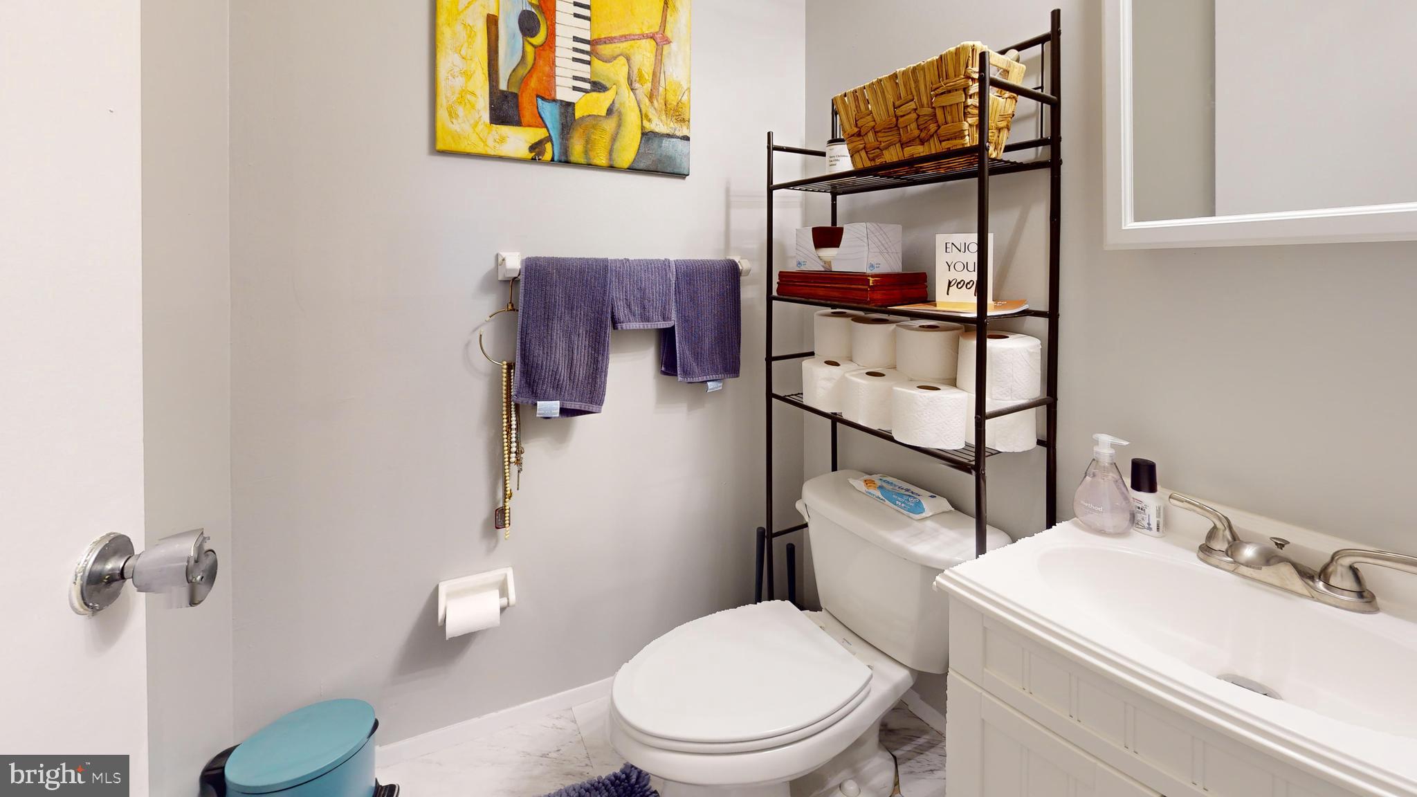 5729 N Kings Hwy #351