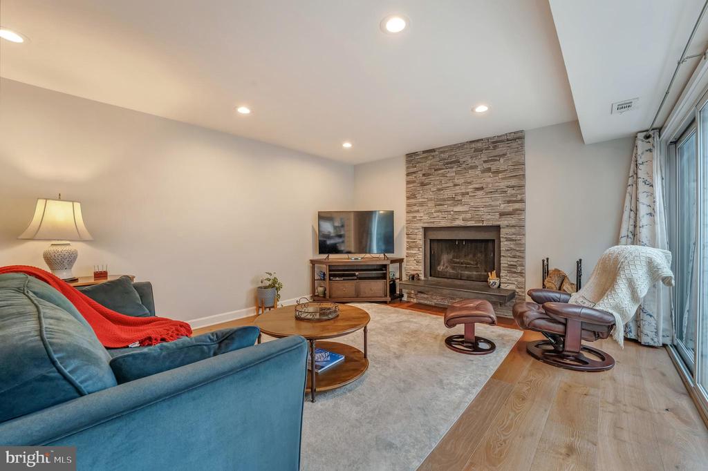 11532 Links Dr