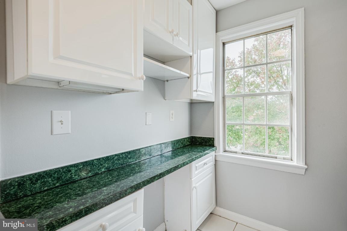 1306 BELLE VIEW #C1