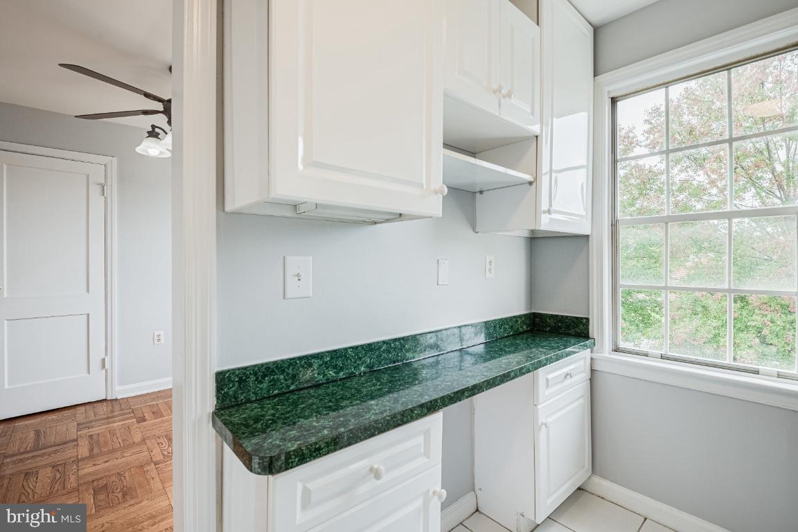 1306 BELLE VIEW #C1