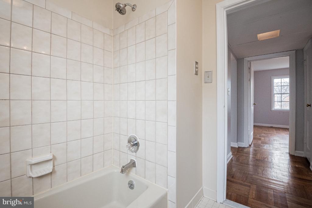 1306 BELLE VIEW #C1