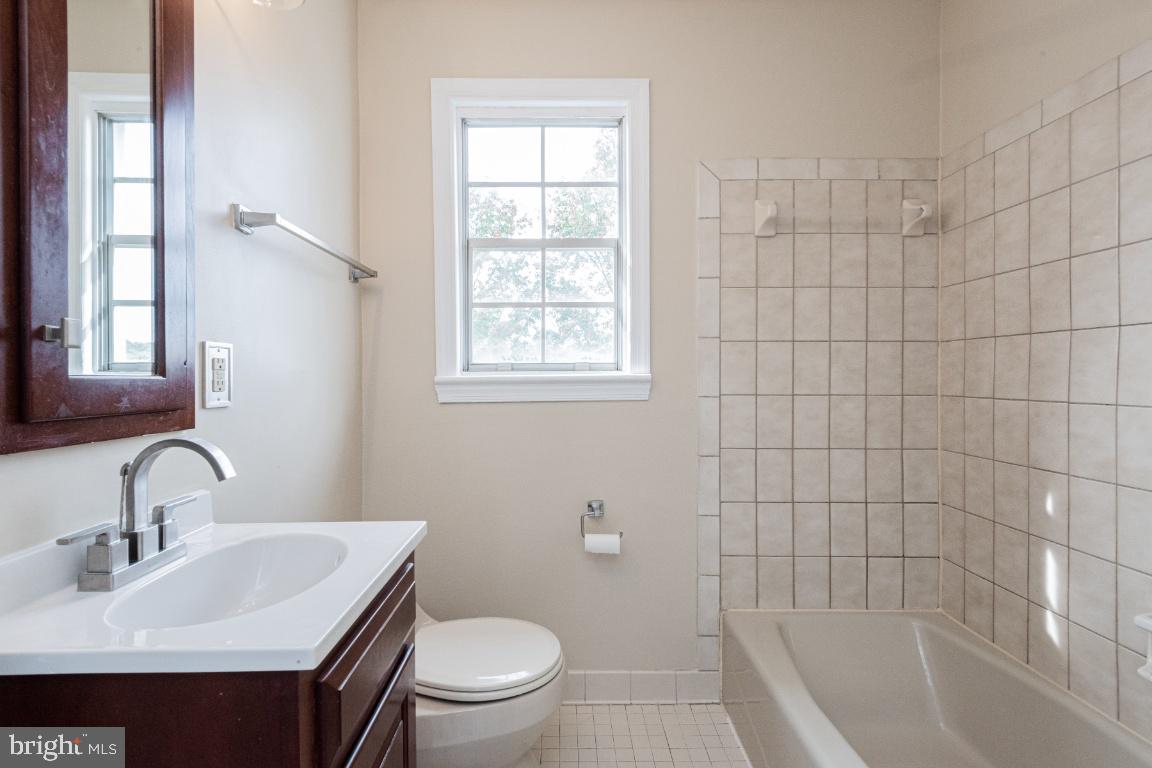 1306 BELLE VIEW #C1