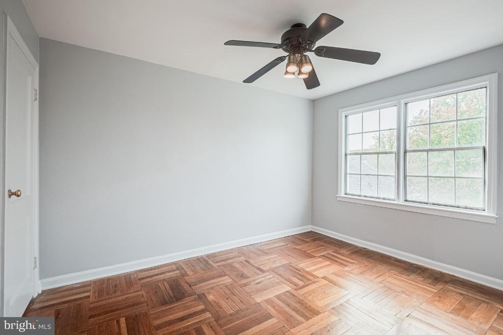 1306 BELLE VIEW #C1