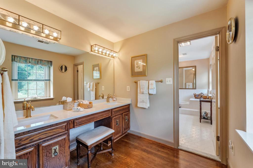 7419 Georgetown Ct