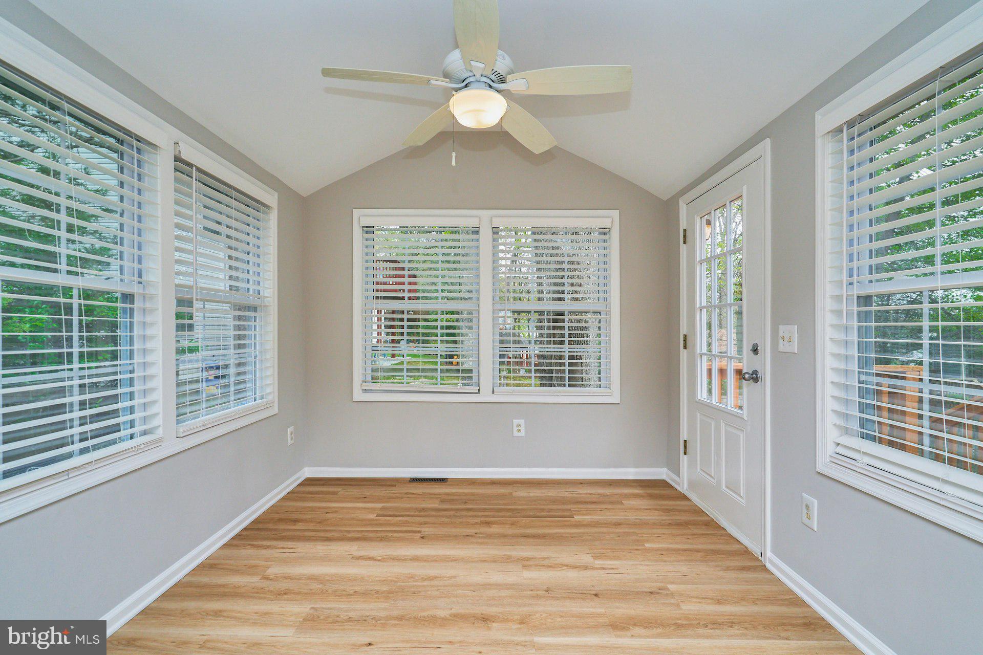 5717 Oak Apple Ct