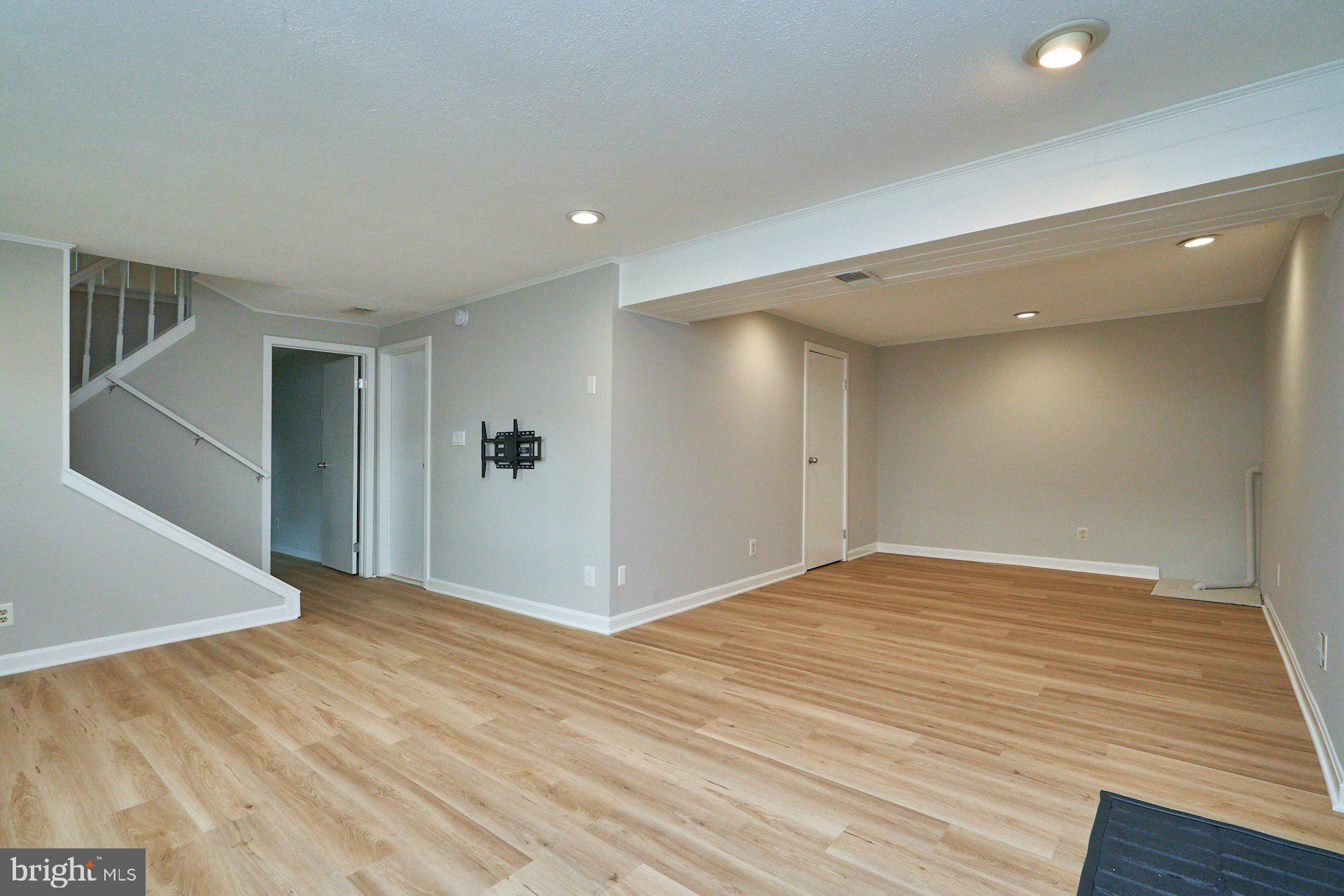 5717 Oak Apple Ct