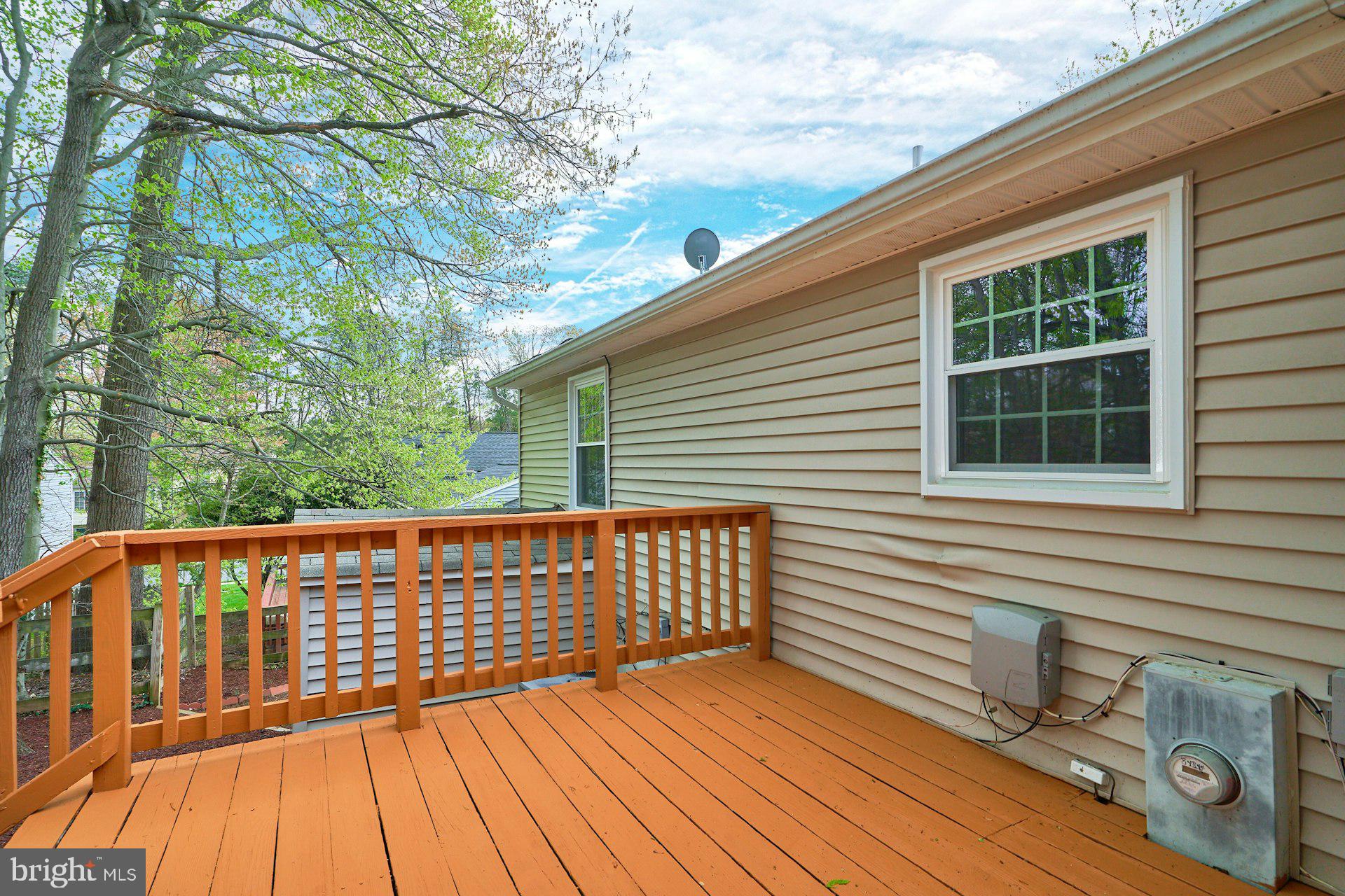 5717 Oak Apple Ct