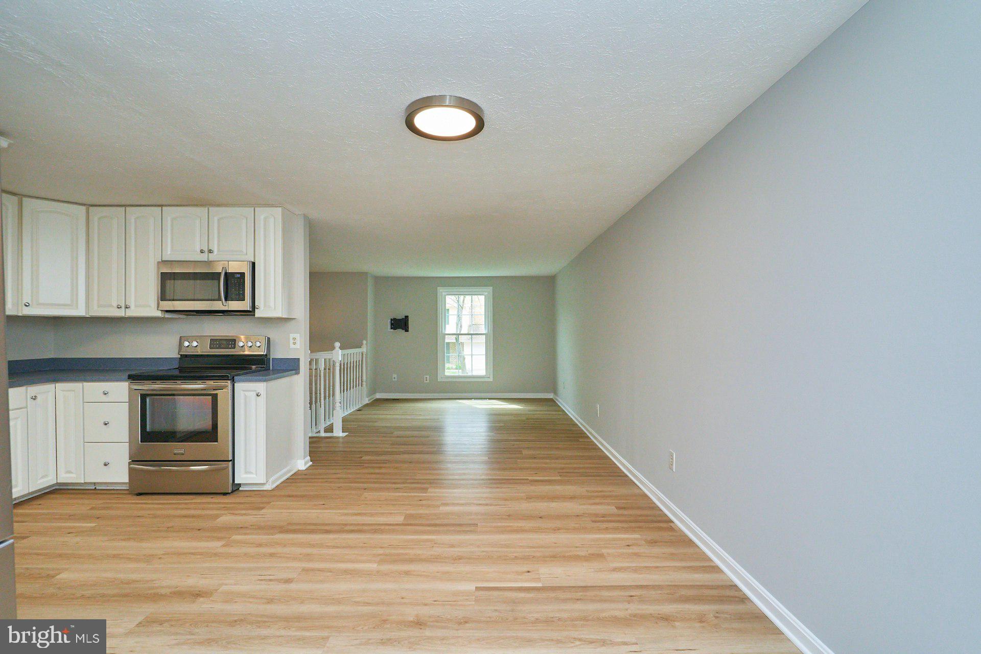 5717 Oak Apple Ct