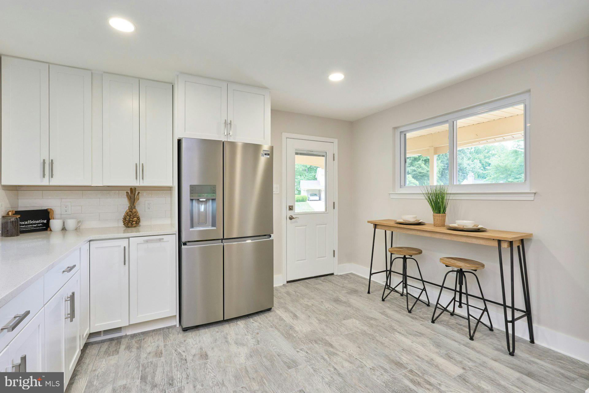 5010 Gainsborough Dr